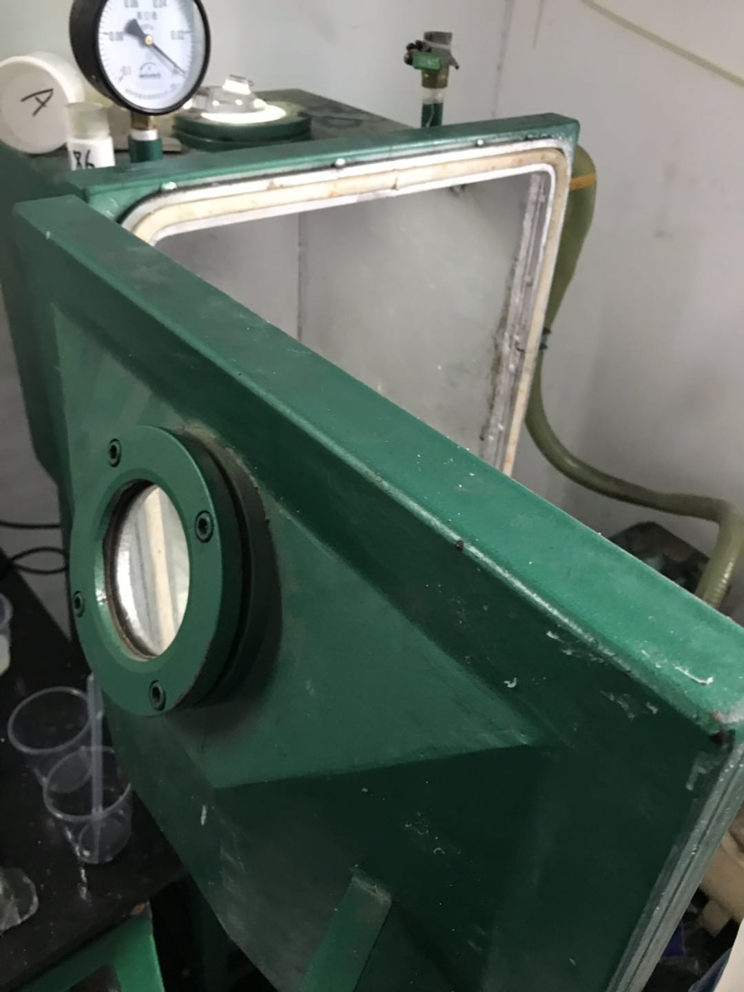 硅膠抽空真空機(jī) 硅膠抽空真空機(jī)